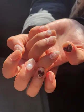 ロング カラー ヘアアレンジ キッズ ネイル マツエク・マツパ 福田 加奈のネイルデザイン