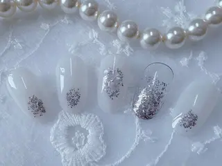 ネイル ビューティーサロン　フラワーズ所属・ビューティーサロン フラワーズ　ヒのネイルデザイン