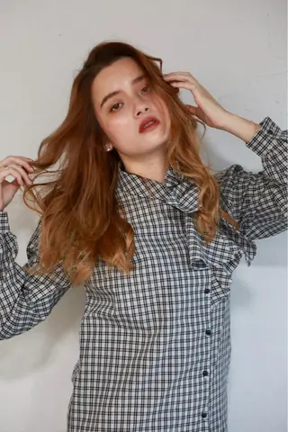 ロング カラー 平 ちひろのヘアスタイル