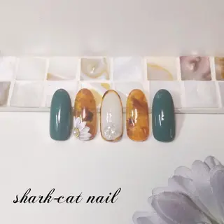 ネイル サメ猫 マーヤのネイルデザイン