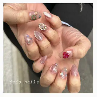 ネイル Seis Shihoのネイルデザイン