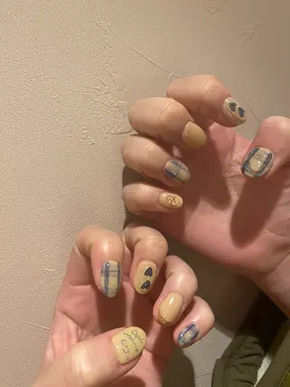 ネイル Yarm As Etel ..のネイルデザイン