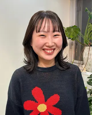 ミディアム カラー 切りっぱなしボブ 大阪梅田/きょうかのヘアスタイル