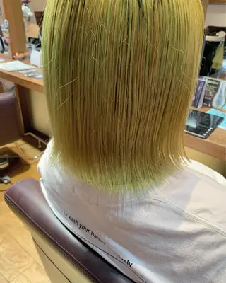 ミディアム カラー ネイル Artist 藤﨑紘成のヘアスタイル