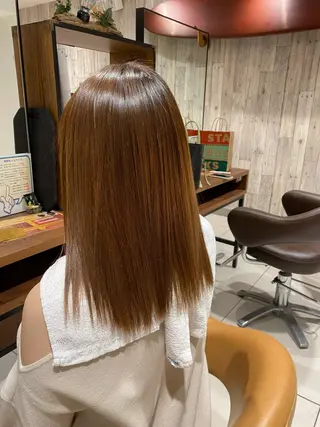ミディアム 小口 晃のヘアスタイル