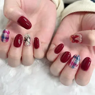 ネイル Nail & Eyelash　BEAUTY LINE所属・上原 千帆のネイルデザイン