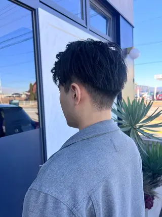 メンズ 志田 ほん/ インナーカラーのヘアスタイル