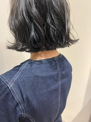 ショート カラー ヘアアレンジ 暗髪カラー🫐パーマ おくだりんかのヘアスタイル