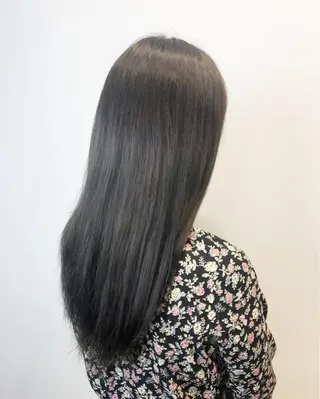 ロング 石毛 ひかるのヘアスタイル
