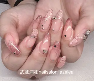 ネイル R inのネイルデザイン