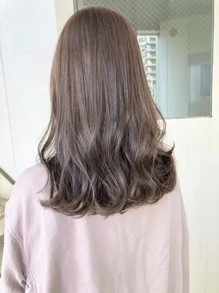 セミロング roka ノゾミのヘアスタイル