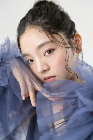 ミディアム カラー ヘアアレンジ 井崎 史帆のヘアスタイル