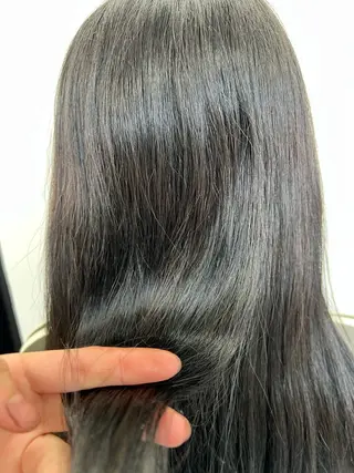 セミロング カラー あすか JILLSTUDIOのヘアスタイル