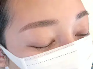 アイブロウ ｉ Ayanaのマツエク・マツパデザイン