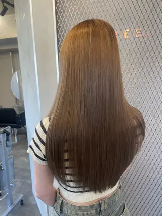 セミロング カラー まつ毛パーマ🤎 透明感カラー🌿のヘアスタイル