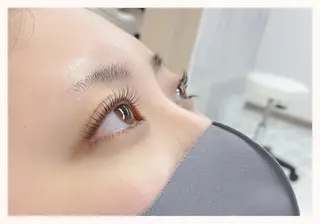 マツエク・マツパ SEGAWA HARUKAのネイルデザイン