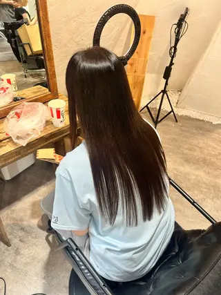 ロング 個性派デザインカラー 👶RENAのヘアスタイル