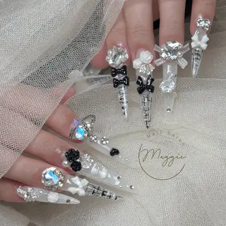 ネイル Maggie Nail🦩のネイルデザイン