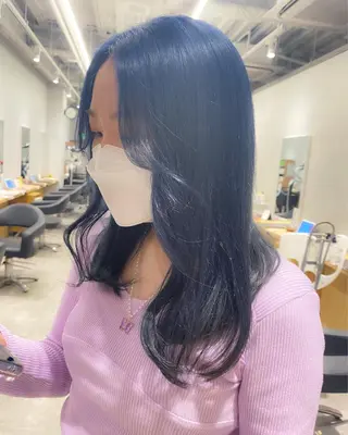 ミディアム カラー AVANCE京橋所属・ハイトーンヘア/ 島崎　タクミのヘアスタイル