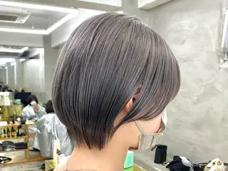 ショート カラー yiye 青山所属・無料カットモデル募集 🌱ひょうがのヘアスタイル