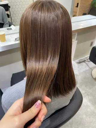 カラー 藤原 凜香のヘアスタイル