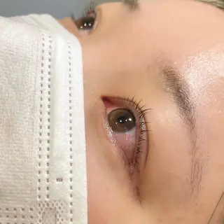 マツエク・マツパ ZAZA Wakaのヘアスタイル