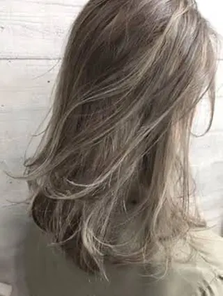 セミロング Takahiro 髪質改善のヘアスタイル