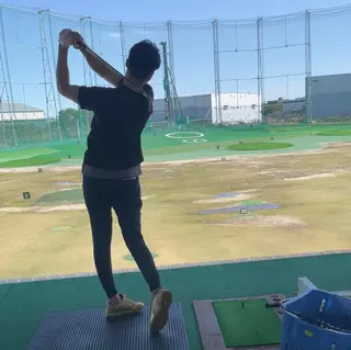 ショート カラー パーマ ヘアアレンジ メンズ キッズ ネイル マツエク・マツパ アイブロウ 脱毛サロン KAvanceのエステ・リラクイメージ