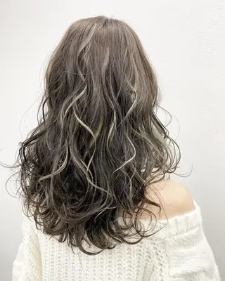 ロング カラー 髪質改善カットカラー 小岩🌈くぼのヘアスタイル