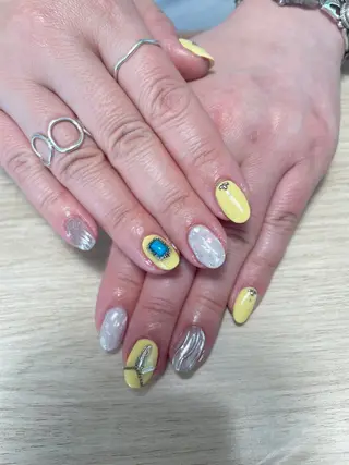 ネイル AZNAIL matsudaのネイルデザイン