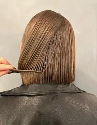 ミディアム カラー KOCHAB所属・三谷 はるなのヘアスタイル