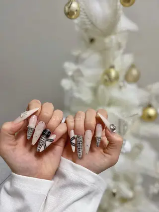 ネイル Luuny nailのネイルデザイン