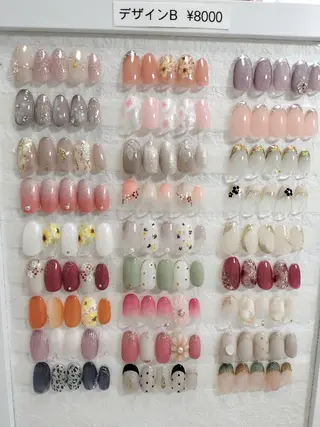 ネイル megumi. sのネイルデザイン