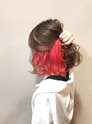 ミディアム カラー パーマ 小顔カット✨ 透明感カラーのヘアスタイル