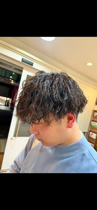 パーマ メンズ Lily hair所属・メンズ’ショート特化 クロスのヘアスタイル