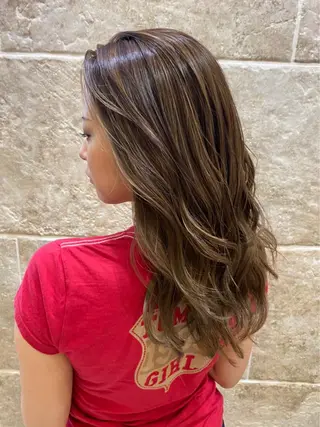セミロング カラー 《Zina札幌大通》 Hinano🐻のヘアスタイル