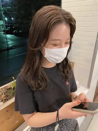 セミロング COMILE 🌼 SUZUKAのヘアスタイル