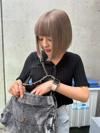 ミディアム 透明感カラー🥣 大平優香のヘアスタイル