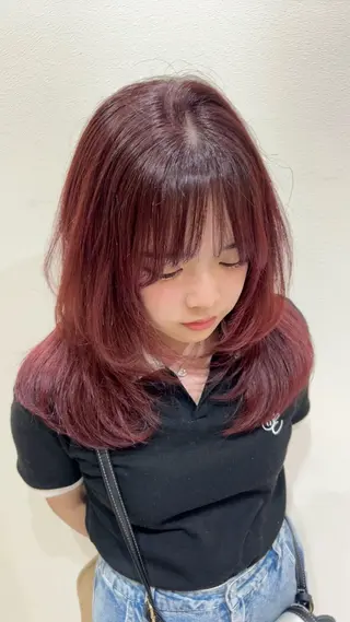 セミロング hiyori🎀/艶 カラー/レイヤーのヘアスタイル