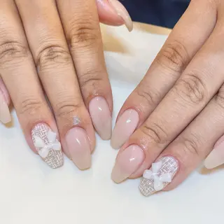 ネイル 藤原 みゆのネイルデザイン