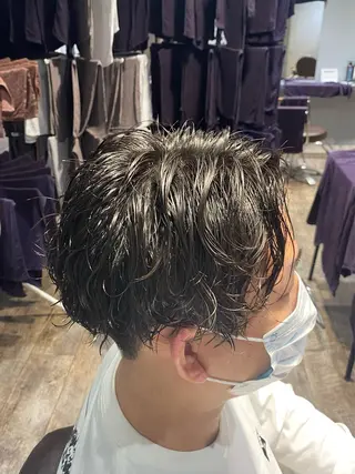 ショート パーマ メンズ 江﨑 翔のヘアスタイル
