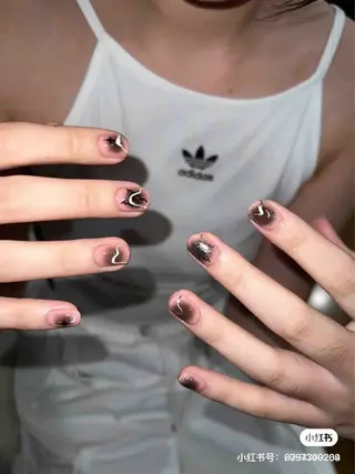 ネイル ☁️Yun nail Rin☁️のネイルデザイン