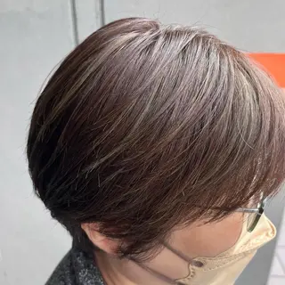 ショート Log(ログ)所属・Log 坂牛匠のヘアスタイル