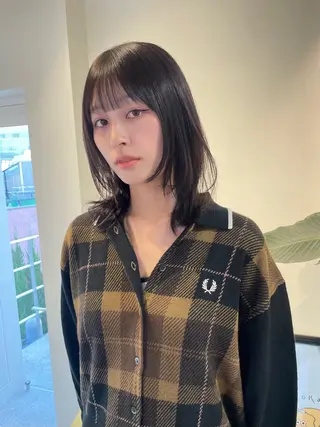 ミディアム カラー 若月 あやかのヘアスタイル