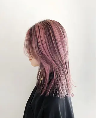 セミロング カラー セジールヘアメゾン所属・韓国レイヤー/透明感 カラー🐈曾根高のヘアスタイル