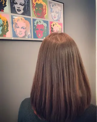 ミディアム カラー シェールピエール所属・Laf かおりのマツエク・マツパデザイン