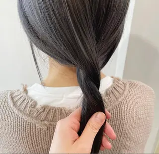 ミディアム カラー ブリーチなしで透け感 暖色カラーボブaoiのヘアスタイル