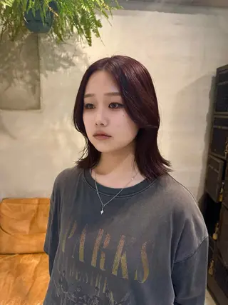 ミディアム 坂本 侑寿己のヘアスタイル