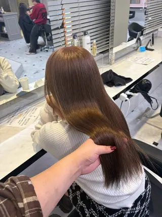 ロング カラー 透明感ベージュカラー ♡上野♡AIのヘアスタイル
