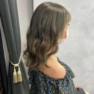 セミロング カラー MOE🐈‍⬛🎀 エクステ/ワンホンのヘアスタイル